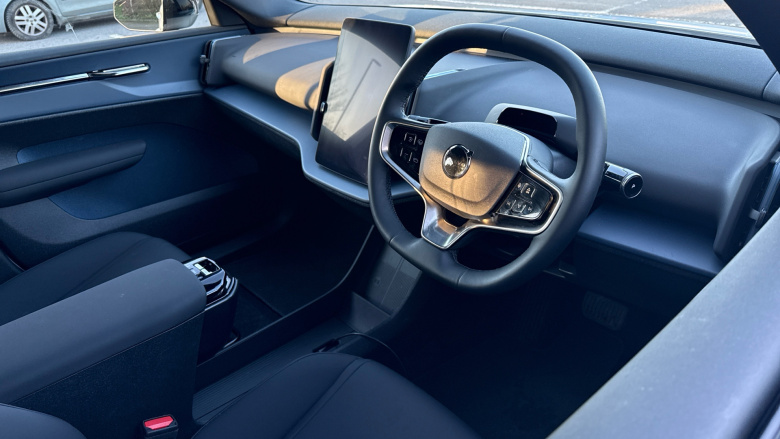 Volvo EX30 200kW SM Extended Range Plus 69kWh 5dr Auto Electric Estate